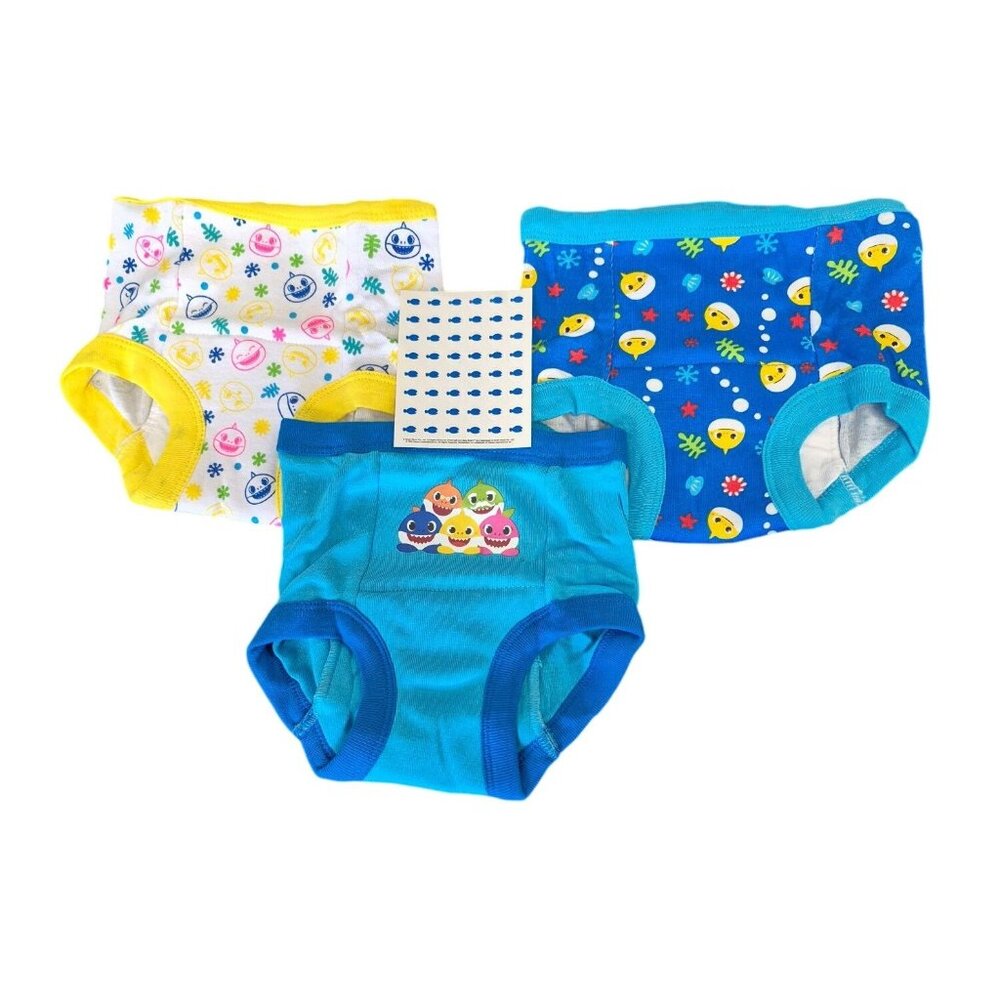 Pinkfong Baby Shark 3-Pack Training Pants With Potty Chart & Stickers 2T
